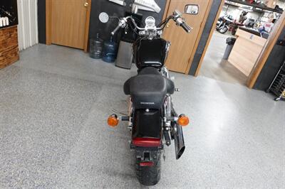 2005 Honda Shadow 1100 Spirit   - Photo 8 - Kingman, KS 67068