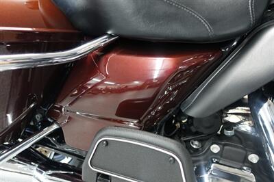 2019 Harley-Davidson Road Glide Ultra   - Photo 18 - Kingman, KS 67068