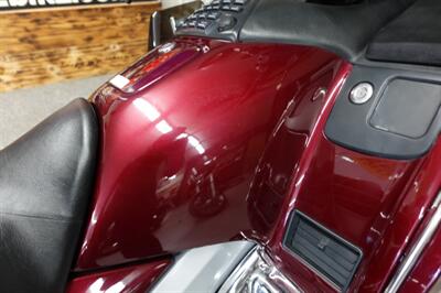 2004 Honda Gold Wing 1800   - Photo 17 - Kingman, KS 67068