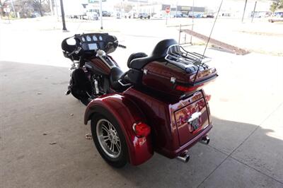 2015 Harley-Davidson Tri Glide - Photo 6 - Kingman, KS 67068