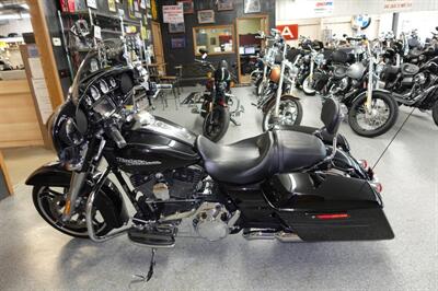 2015 Harley-Davidson Street Glide Special   - Photo 5 - Kingman, KS 67068