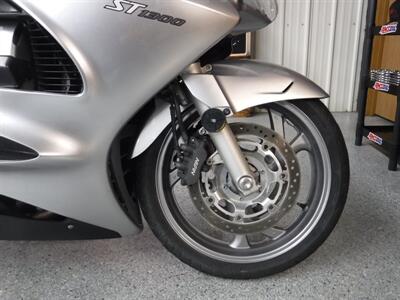 2007 Honda ST 1300 - Photo 9 - Kingman, KS 67068