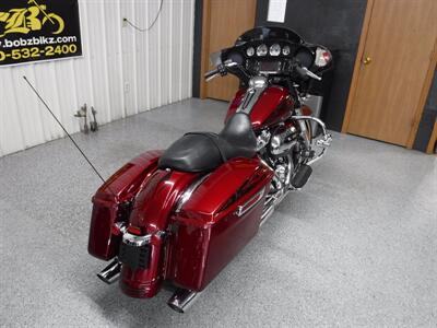 2017 Harley-Davidson Street Glide Special   - Photo 8 - Kingman, KS 67068