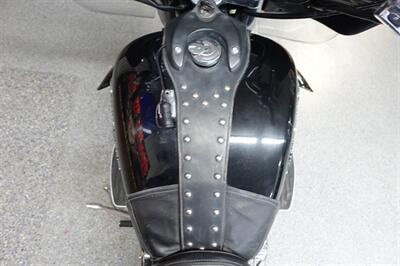 2005 Yamaha Royal Star Venture Midnight   - Photo 48 - Kingman, KS 67068