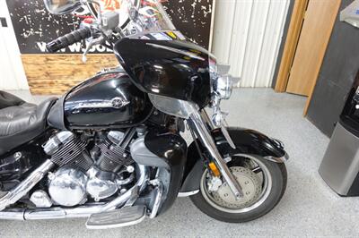 2005 Yamaha Royal Star Venture Midnight   - Photo 10 - Kingman, KS 67068