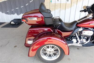 2017 Harley-Davidson Tri Glide   - Photo 18 - Kingman, KS 67068
