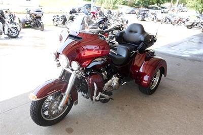 2017 Harley-Davidson Tri Glide   - Photo 4 - Kingman, KS 67068