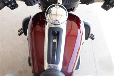 2017 Harley-Davidson Tri Glide   - Photo 41 - Kingman, KS 67068