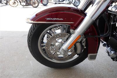 2017 Harley-Davidson Tri Glide   - Photo 27 - Kingman, KS 67068