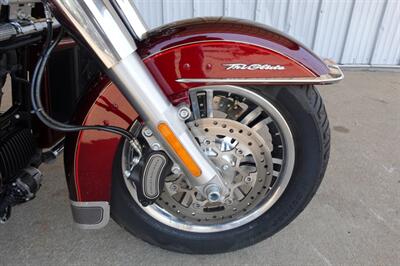 2017 Harley-Davidson Tri Glide   - Photo 9 - Kingman, KS 67068