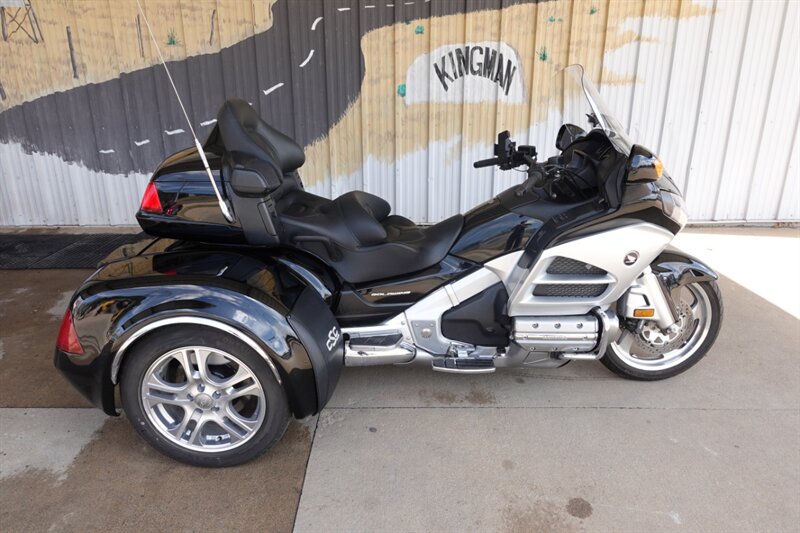 2012 Honda Gold Wing 1800 Trike CSC - Photo 1 - Kingman, KS 67068