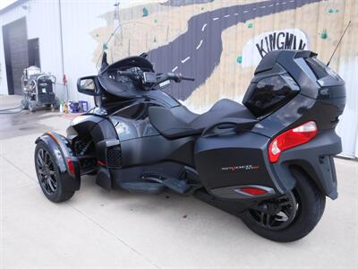 2016 Can Am Spyder RT Limited SE6 - Photo 7 - Kingman, KS 67068