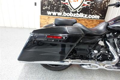 2017 Harley-Davidson Street Glide CVO   - Photo 19 - Kingman, KS 67068