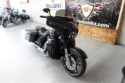 2017 Harley-Davidson Street Glide CVO   - Photo 3 - Kingman, KS 67068