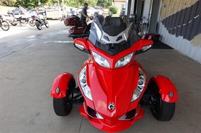 2012 Can Am Spyder RT-S SE5   - Photo 4 - Kingman, KS 67068