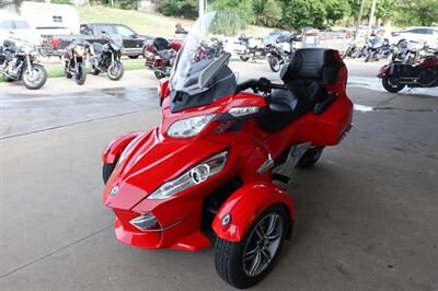 2012 Can Am Spyder RT-S SE5   - Photo 5 - Kingman, KS 67068