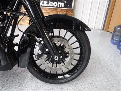 2018 Harley-Davidson Road King Special - Photo 9 - Kingman, KS 67068