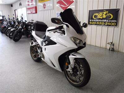 2014 Honda VFR 800   - Photo 2 - Kingman, KS 67068