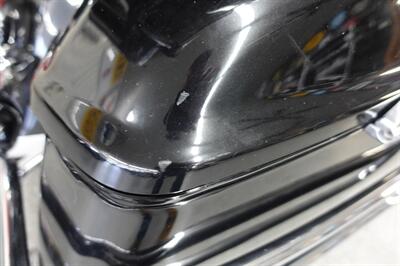 2004 Yamaha Royal Star Venture Midnight   - Photo 27 - Kingman, KS 67068