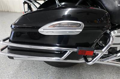 2004 Yamaha Royal Star Venture Midnight   - Photo 23 - Kingman, KS 67068