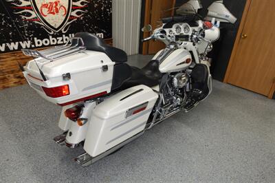 2008 Harley-Davidson Ultra Classic CVO   - Photo 8 - Kingman, KS 67068