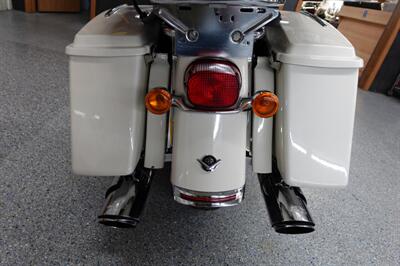 2008 Harley-Davidson Ultra Classic CVO   - Photo 37 - Kingman, KS 67068
