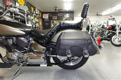 2005 Yamaha V Star 1100 Silverado   - Photo 32 - Kingman, KS 67068