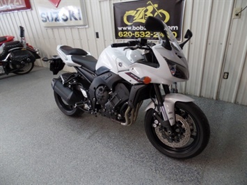 2014 Yamaha FZ 1   - Photo 2 - Kingman, KS 67068