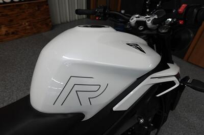2024 Triumph Street Triple R - Photo 18 - Kingman, KS 67068