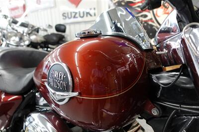 2010 Harley-Davidson Road King Classic   - Photo 32 - Kingman, KS 67068