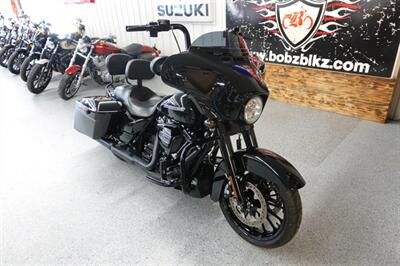 2019 Harley-Davidson Street Glide Special   - Photo 2 - Kingman, KS 67068