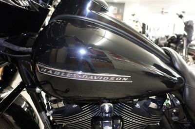 2019 Harley-Davidson Street Glide Special   - Photo 24 - Kingman, KS 67068