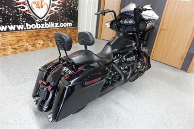 2019 Harley-Davidson Street Glide Special   - Photo 8 - Kingman, KS 67068