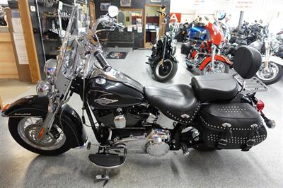 2011 Harley-Davidson Heritage Softail Classic - Photo 5 - Kingman, KS 67068