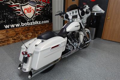 2014 Harley-Davidson Street Glide Special   - Photo 8 - Kingman, KS 67068