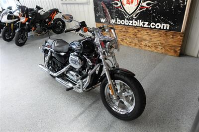 2015 Harley-Davidson Sportster 1200 Custom   - Photo 2 - Kingman, KS 67068