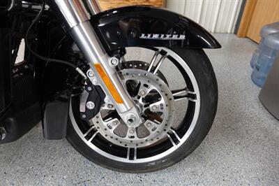 2022 Harley-Davidson Road Glide Limited - Photo 9 - Kingman, KS 67068