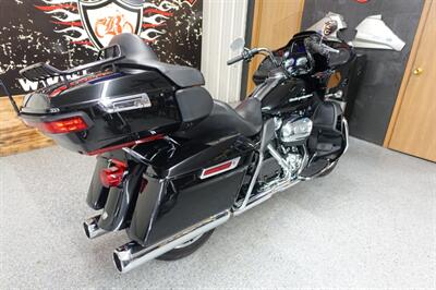 2022 Harley-Davidson Road Glide Limited - Photo 8 - Kingman, KS 67068