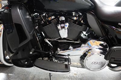 2022 Harley-Davidson Road Glide Limited - Photo 34 - Kingman, KS 67068