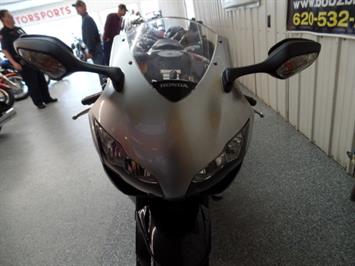 2008 Honda CBR 1000 RR   - Photo 5 - Kingman, KS 67068