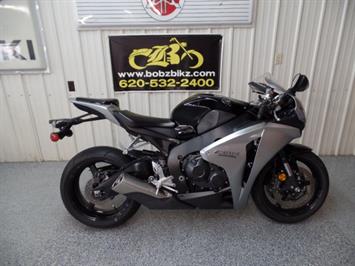 2008 Honda CBR 1000 RR   - Photo 1 - Kingman, KS 67068