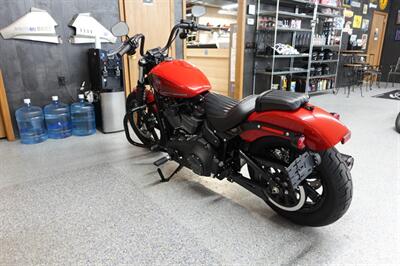 2023 Harley-Davidson Street Bob 114   - Photo 6 - Kingman, KS 67068