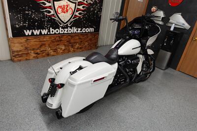 2018 Harley-Davidson Road Glide Special   - Photo 8 - Kingman, KS 67068