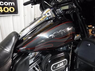 2010 Harley-Davidson Ultra Classic CVO   - Photo 10 - Kingman, KS 67068