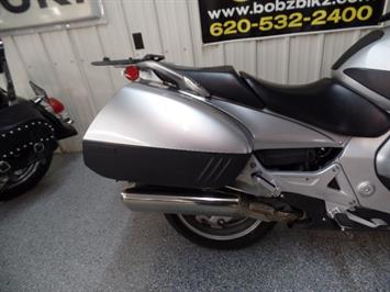 2007 Honda ST 1300   - Photo 5 - Kingman, KS 67068