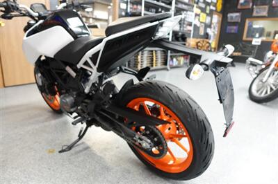 2021 KTM 200 Duke   - Photo 18 - Kingman, KS 67068