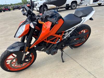 2017 KTM Duke 390   - Photo 2 - Kingman, KS 67068