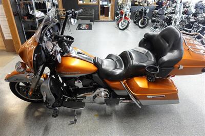 2014 Harley-Davidson Ultra Classic Limited   - Photo 5 - Kingman, KS 67068