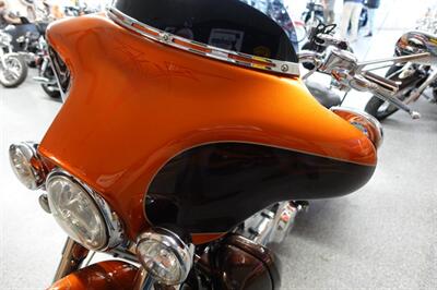 2012 Harley-Davidson Street Glide CVO   - Photo 26 - Kingman, KS 67068