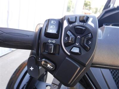 2013 Can Am Spyder ST Limited SE5   - Photo 15 - Kingman, KS 67068